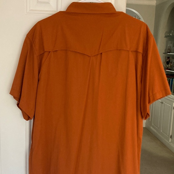 New: Set of Three Poncho Short Sleeve Performance Shirts. Size XL - Picture 8 of 16